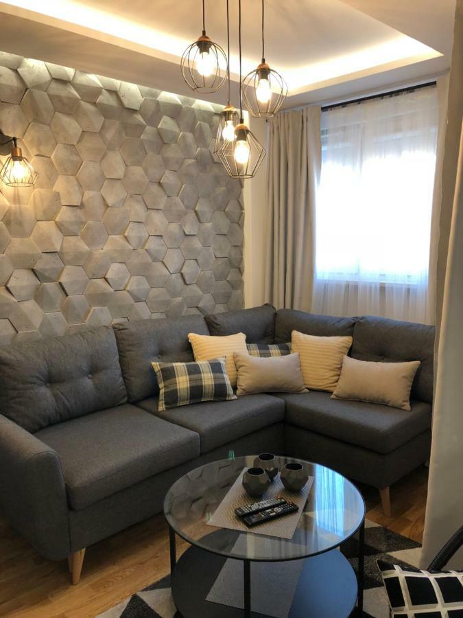 Family & Business Sauna Apartments Rynek Centrum Downtown - 2 Bedroom With Private Sauna, Balcony, Parking Kielce Exterior foto