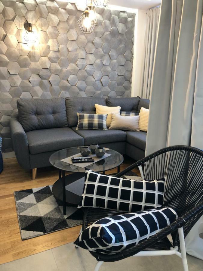 Family & Business Sauna Apartments Rynek Centrum Downtown - 2 Bedroom With Private Sauna, Balcony, Parking Kielce Exterior foto