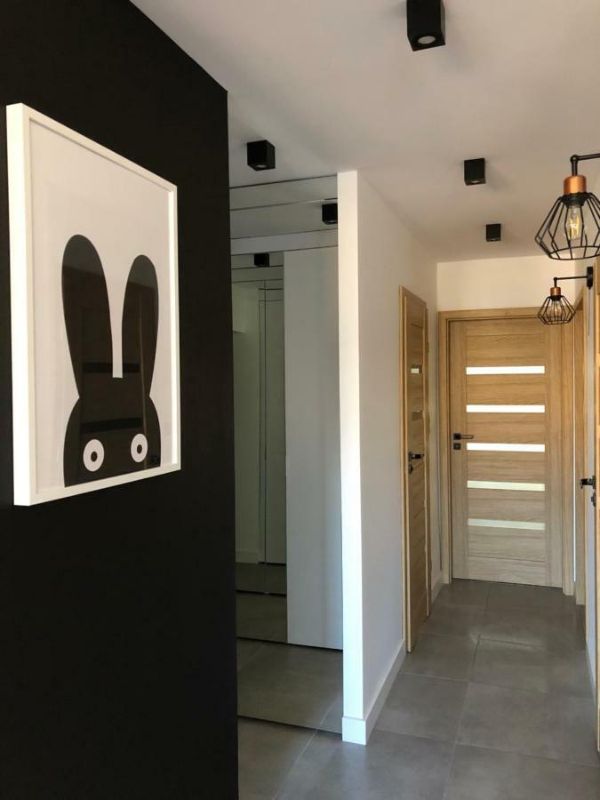 Family & Business Sauna Apartments Rynek Centrum Downtown - 2 Bedroom With Private Sauna, Balcony, Parking Kielce Exterior foto